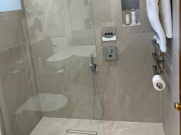 7732d9_shower-installation-wet-room-wet-room-nottingham-nottingham-wet-rooms-wet-rooms- shower installation wet room Wakefield
